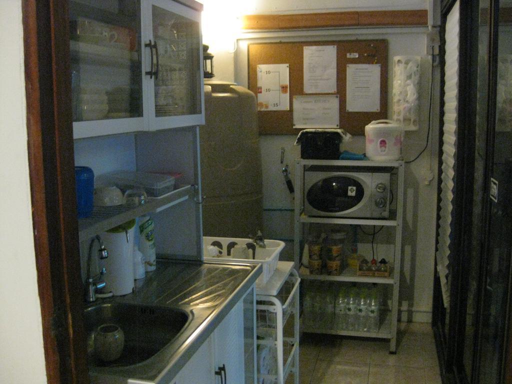 Хостел Rest 3 Бангкок Екстер'єр фото
